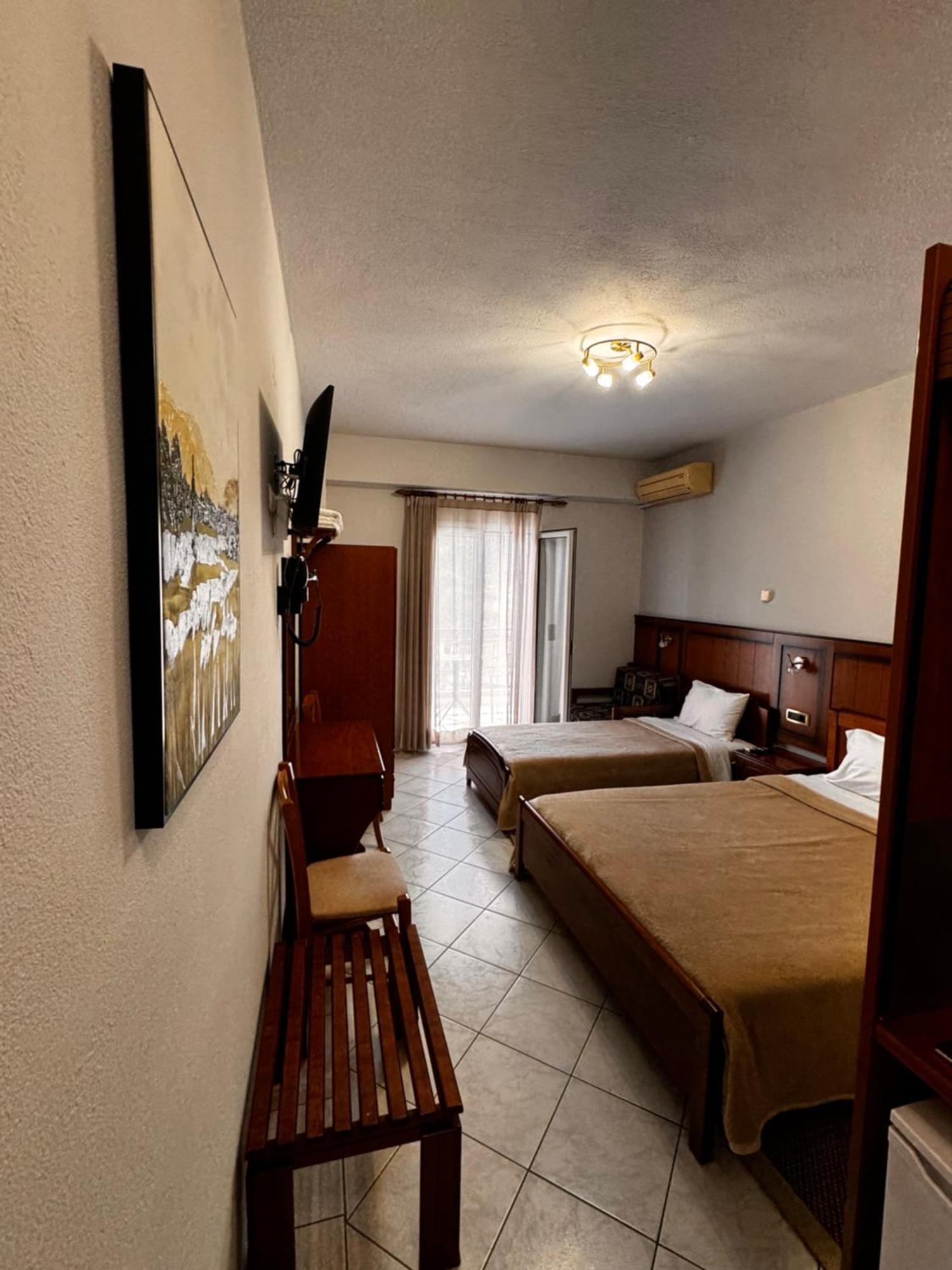 Paradosi Rooms Igoumenítsa Extérieur photo