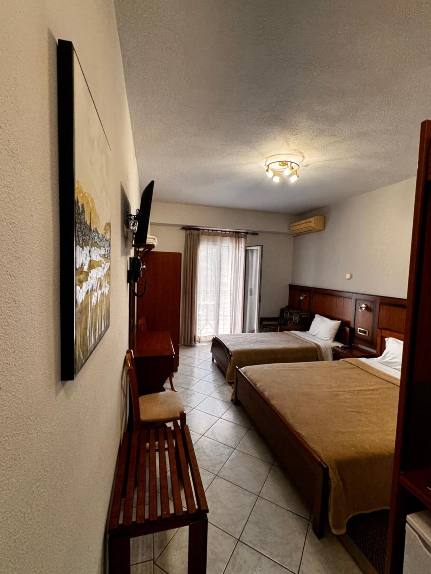 Paradosi Rooms Igoumenítsa Extérieur photo